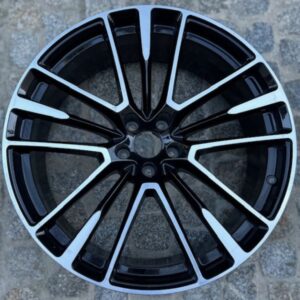 FELGA MASERATI LEVANTE 22'' 670138127 NOWA