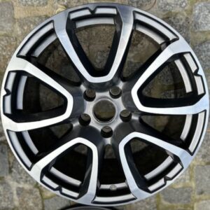 FELGA MASERATI LEVANTE 19'' 670044704