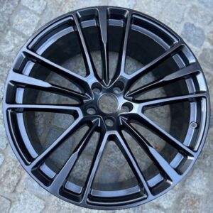 FELGI MASERATI LEVANTE 22'' 670138125,670138127 NOWE