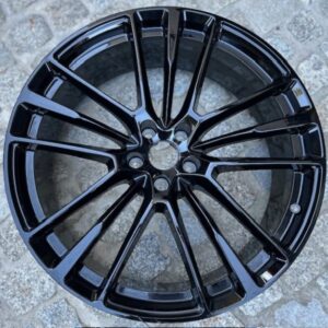 FELGA MASERATI LEVANTE 22'' 670138127 NOWA