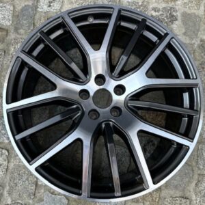 FELGA MASERATI LEVANTE 21'' 670163569 NOWA